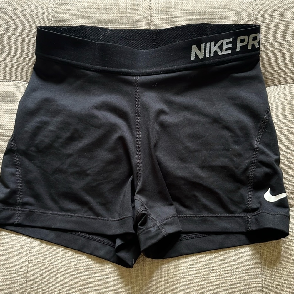 Nike pro spandex size S